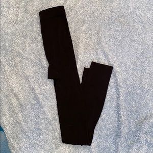 Black leggings/tights